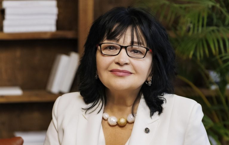 Людмила Сізікова. Соціальна відповідальність бізнесу. Лише один аспект дружність до родини!