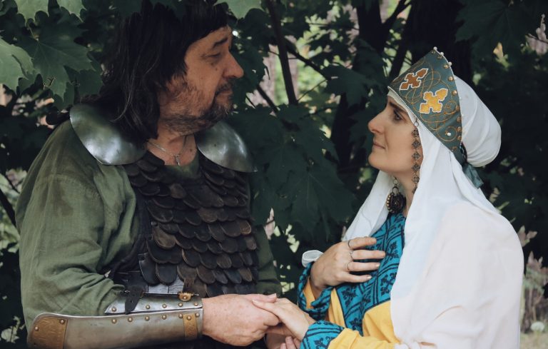 Юлія Сак. “Україна — храм мого серця”: авторський голос, що пронизує тишу